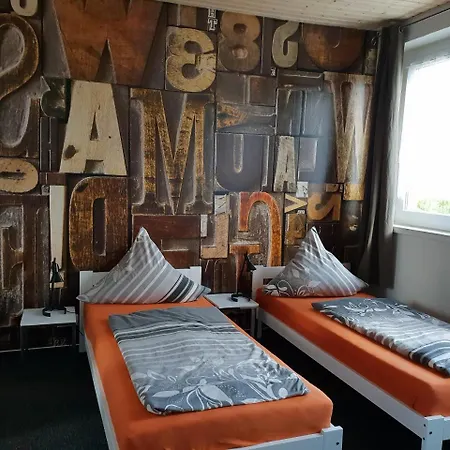 Garni Zur Schamper Muehle بيت ضيافة Gotthun